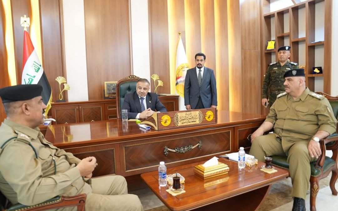 محافظ صلاح الدين يستقبل مدير عام الدفاع المدني ويشيد بتنسيق الجهود لحماية موسم الحصاد