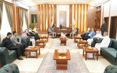 محافظ صلاح الدين يستقبل وفداً من عشيرة العبيد ويوجّه بمعالجات عاجلة لملفات الماء والكهرباء والطرق في الحويجة البحرية
