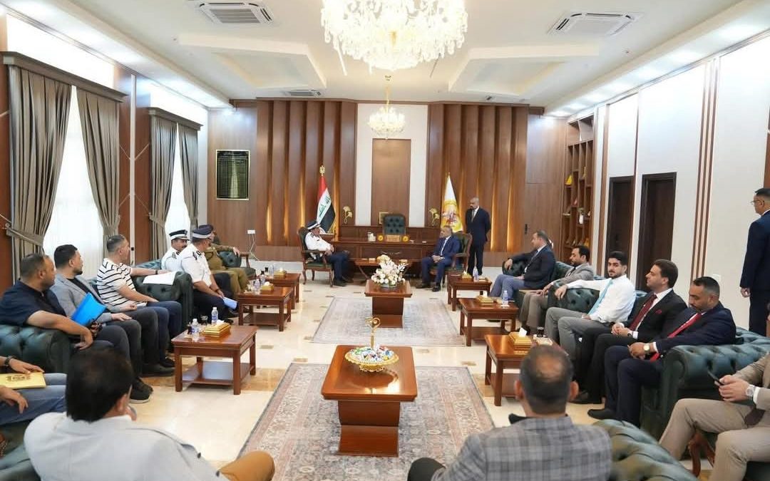 محافظ صلاح الدين يستقبل المهنئين بعيد الأضحى المبارك من أعضاء المجلس والقادة الأمنيين ومدراء الدوائر