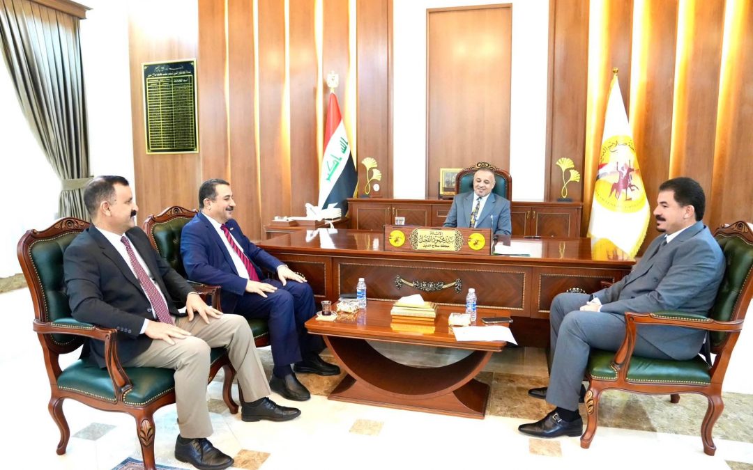 محافظ صلاح الدين يلتقي مستشاريه ويؤكد أهمية التكامل في دعم القرار التنفيذي