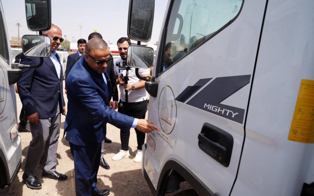 محافظ صلاح الدين يشرف على توزيع الدفعة الأولى من الآليات التخصصية للدوائر الخدمية في سامراء