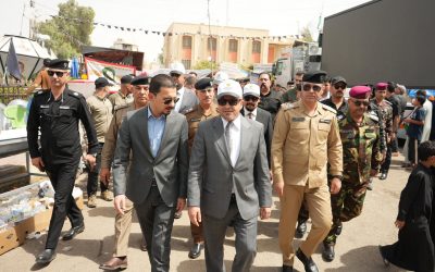 محافظ صلاح الدين يرافقه قائد شرطة المحافظة يزوران مواكب الزائرين للاطلاع على المستوى الخدمي للزوار