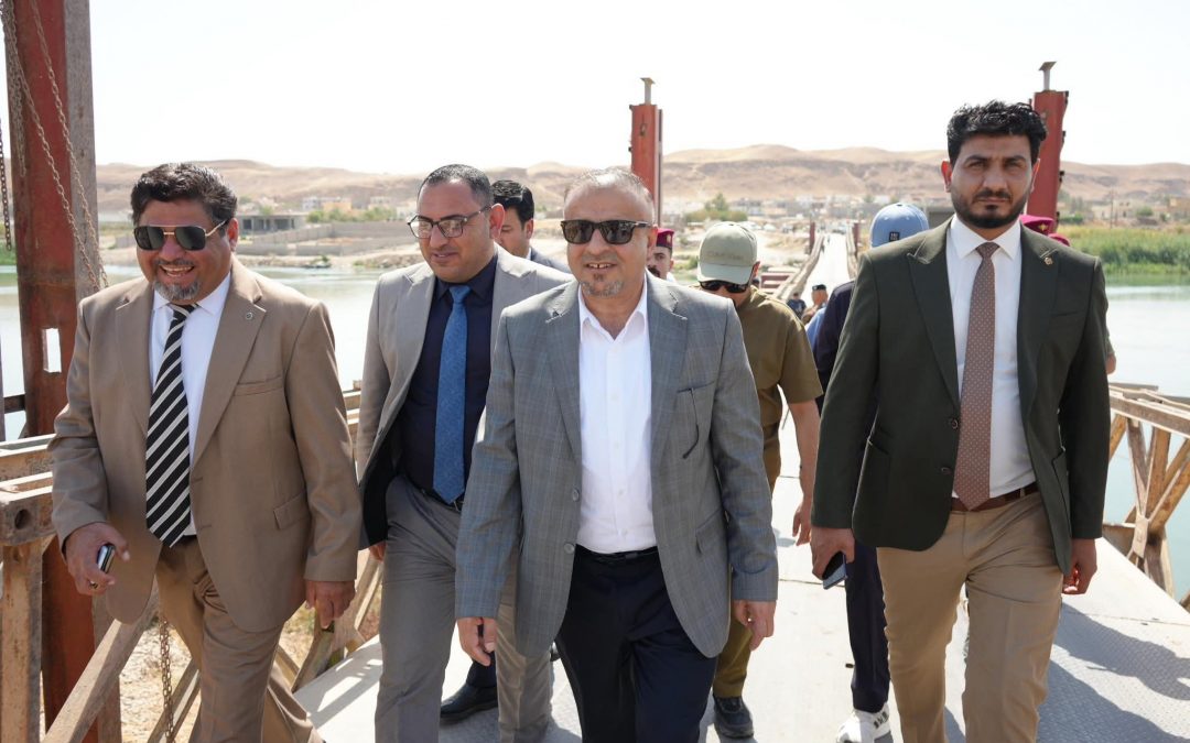 محافظ صلاح الدين يتفقد جسر ناحية الزوية العائم ويؤكد استمرار عمل لجنة متابعة تنفيذ الجسر الكونكريتي